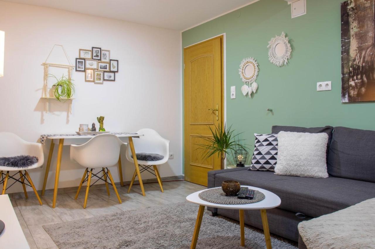Kleine Gemuetliche Einliegerwohnung Mit Garten Und Pool Nordstemmen Exteriör bild