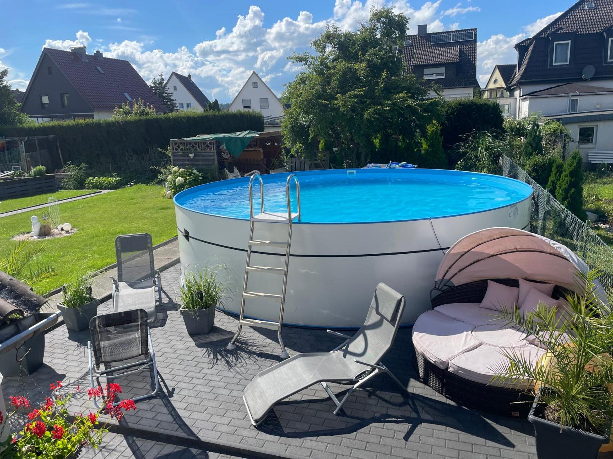 Kleine Gemuetliche Einliegerwohnung Mit Garten Und Pool Nordstemmen Exteriör bild
